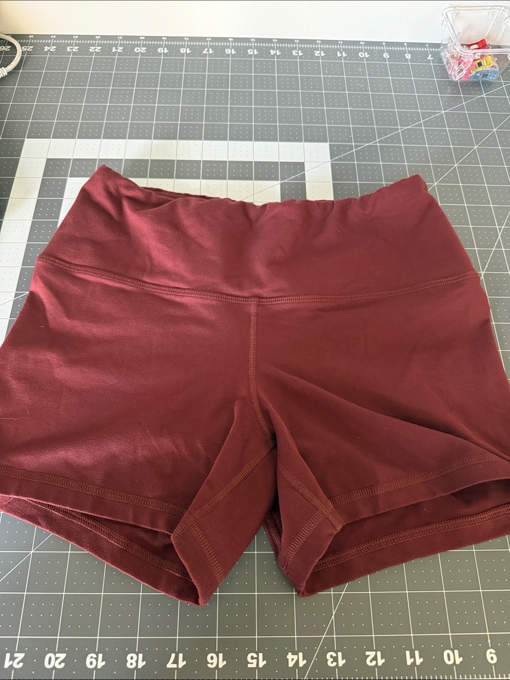 Fleo High-Rise Athletic Shorts in Burgundy